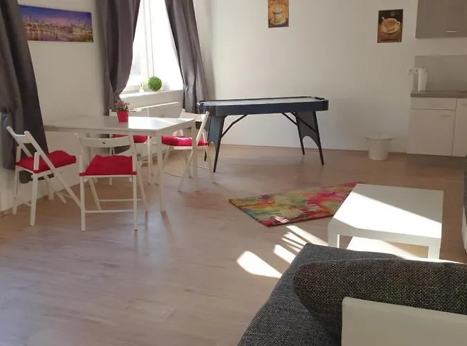 Eddy's Vegas Apartament