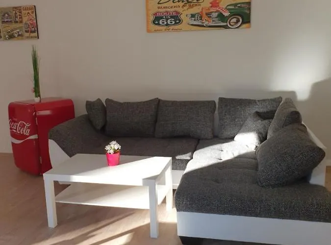 Eddy's Vegas Apartament *